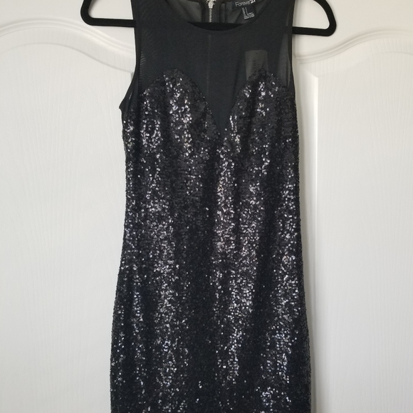 Forever 21 Dresses & Skirts - Sparkle Dress